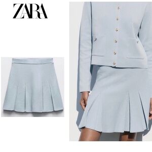 Zara light pastel blue knit box pleated mini skirt skater a-line Sz L NWOT